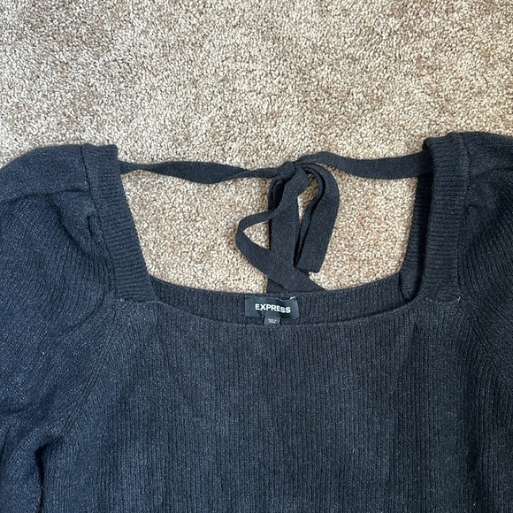 Express Tie-Back Sweater - Picture 2 of 9